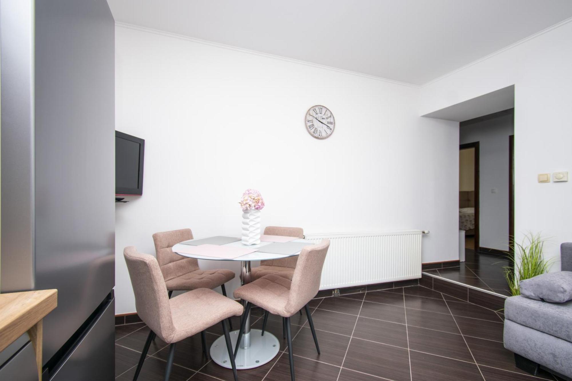 Apartments Alisa Бродариця Номер фото