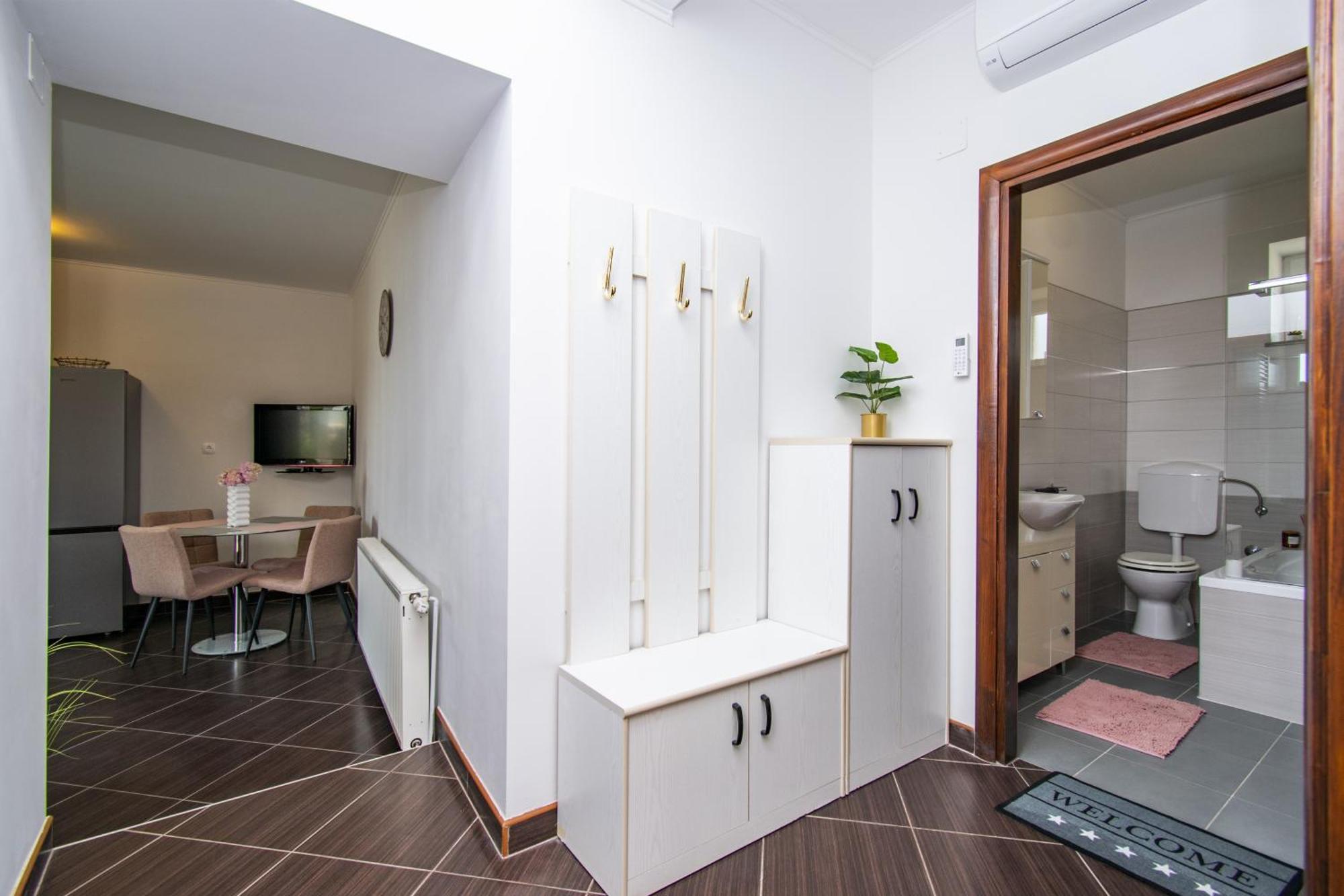 Apartments Alisa Бродариця Номер фото